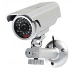 NEDIS atrapa bezpečnostní kamery/ bullet/ IP44/ napájení z baterie/ venkovní/ včetně držáku na zeď/ stříbrná